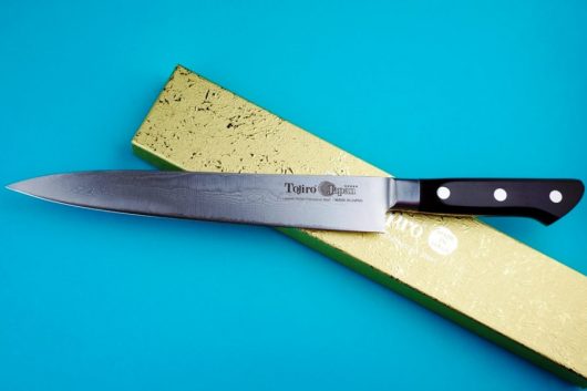 Cuchillo de trinchar 24cm Tojiro PRO63 damasco